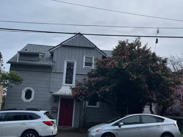 4710 22nd Ave NE APT 1, Seattle, WA 98105