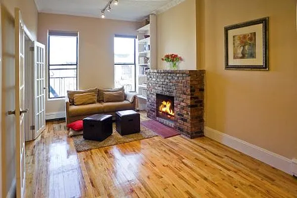 Sold by Fillmore | media 15
