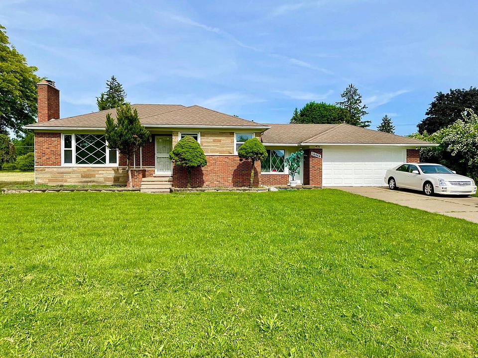 1st image of 36064 Garfield Rd