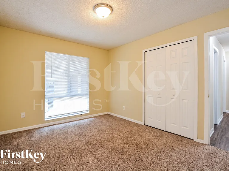 2207 Pipestone Ct — Photo 10