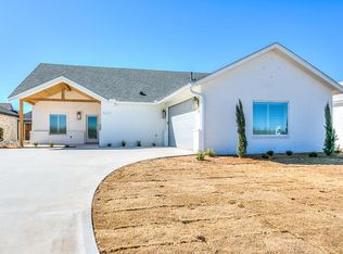 5433 Riviera Ln, San Angelo, TX 76904
