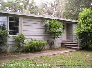 4631 Lane Rd #1, Zephyrhills, FL 33541