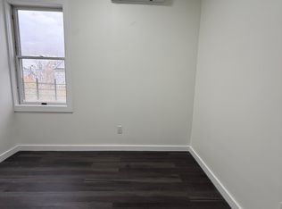 18 Gravesend Neck Rd FLOOR 2, Brooklyn, NY 11223