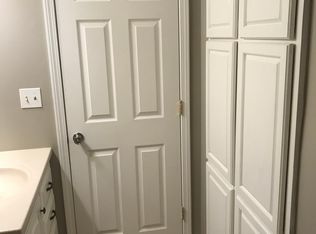 711 Fairdale Rd, Fairdale, KY 40118