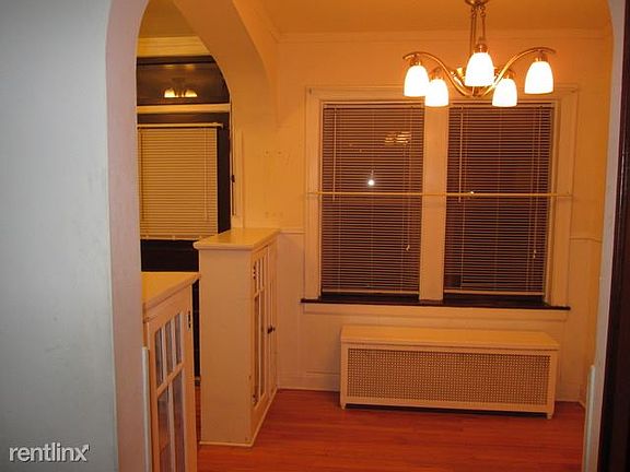 4th image of 5622 N Miltimore Ave