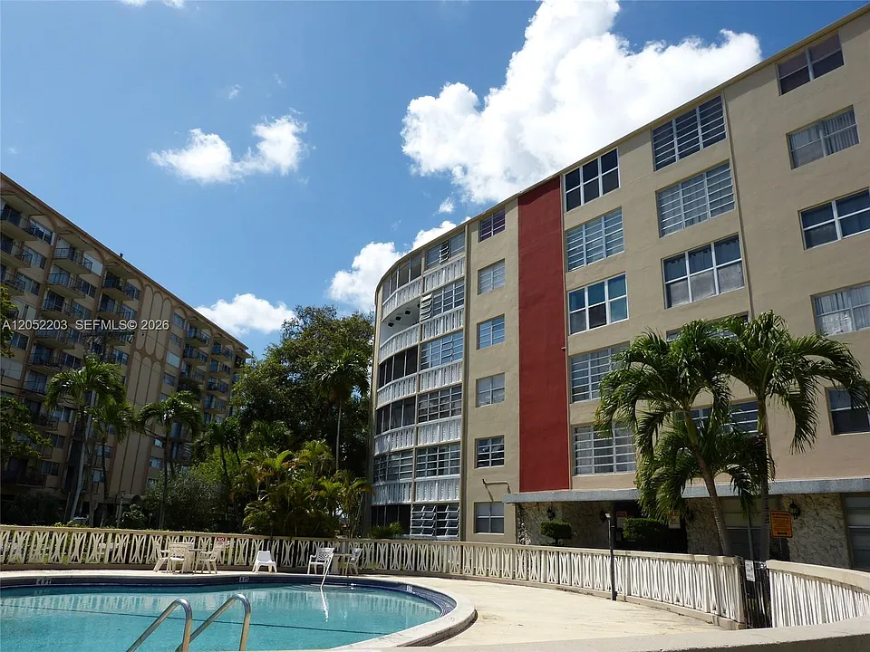 1475 NE 125th Ter #112A