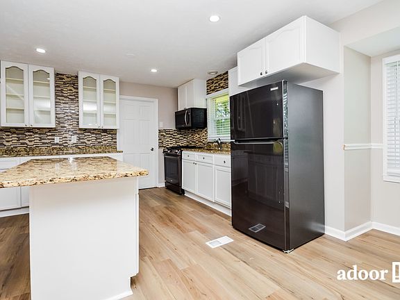 2nd image of 8507 Timber Lane Dr