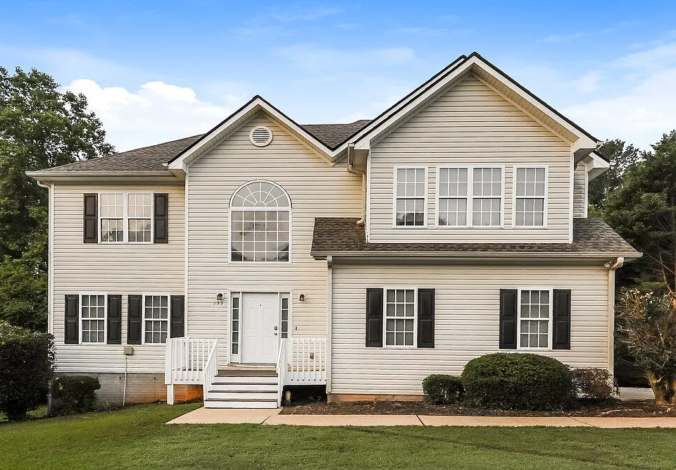 195 Ridgecrest Dr