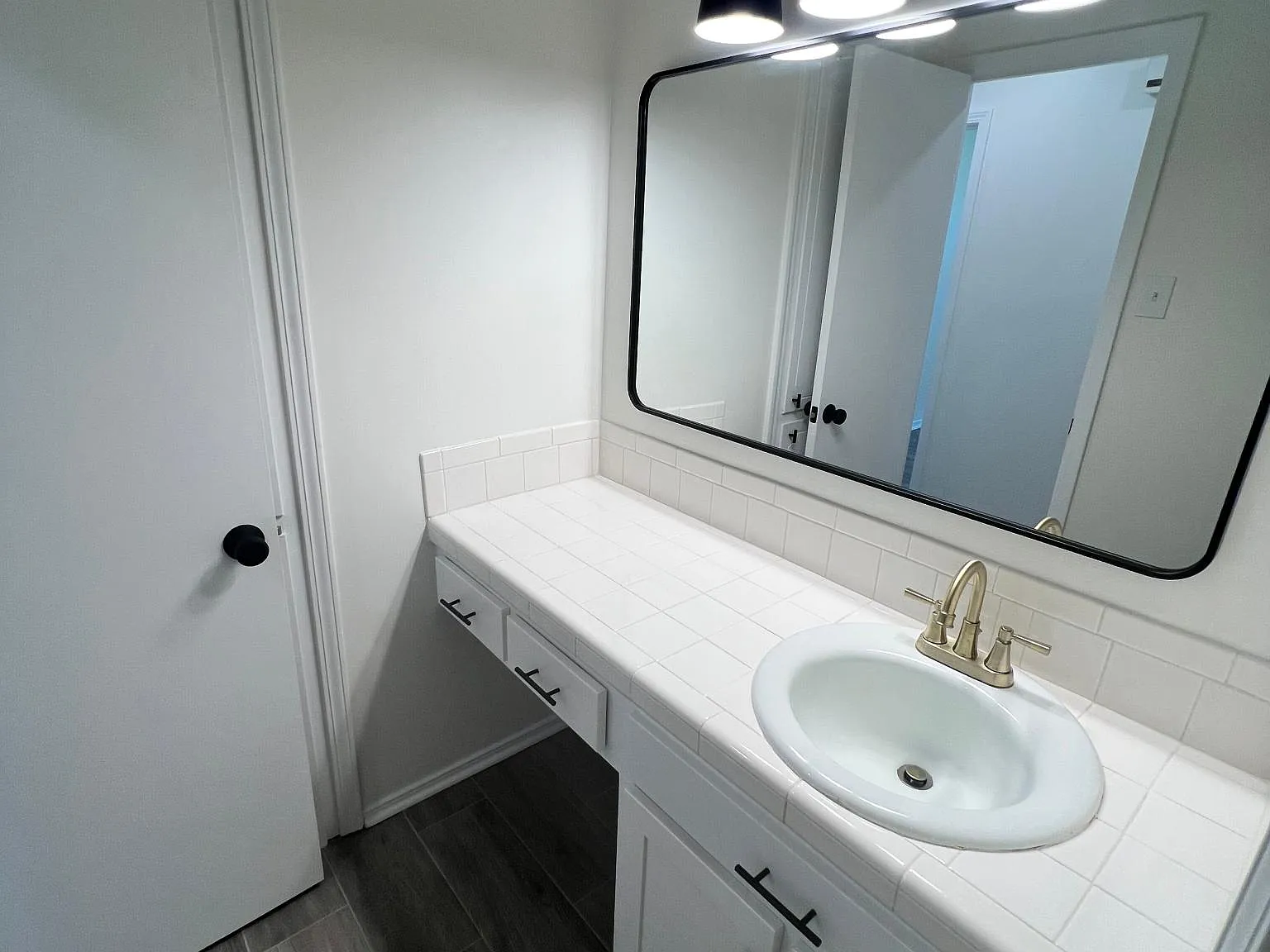 2605 Cuba Blvd — Photo 3