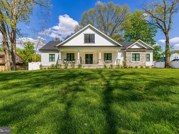 14 Old Landing Rd, Mantua, NJ 08051