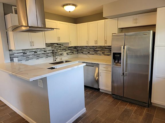 5th image of 3230 E Pinchot Ave APT 24