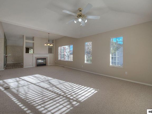 5th image of 104 Josefina Ct