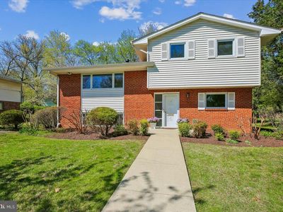 2 Lorre Ct, Rockville, MD, 20852