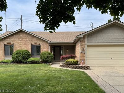 31366 Mayville St, Livonia, MI, 48152