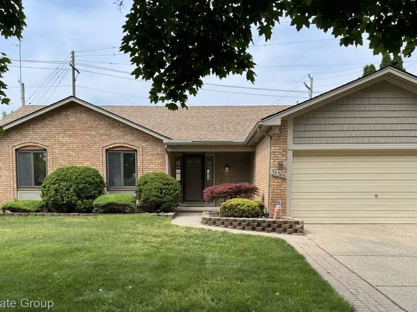 31366 Mayville St, Livonia, MI 48152