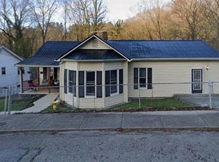 419 Craig St NW, Norton, VA 24273