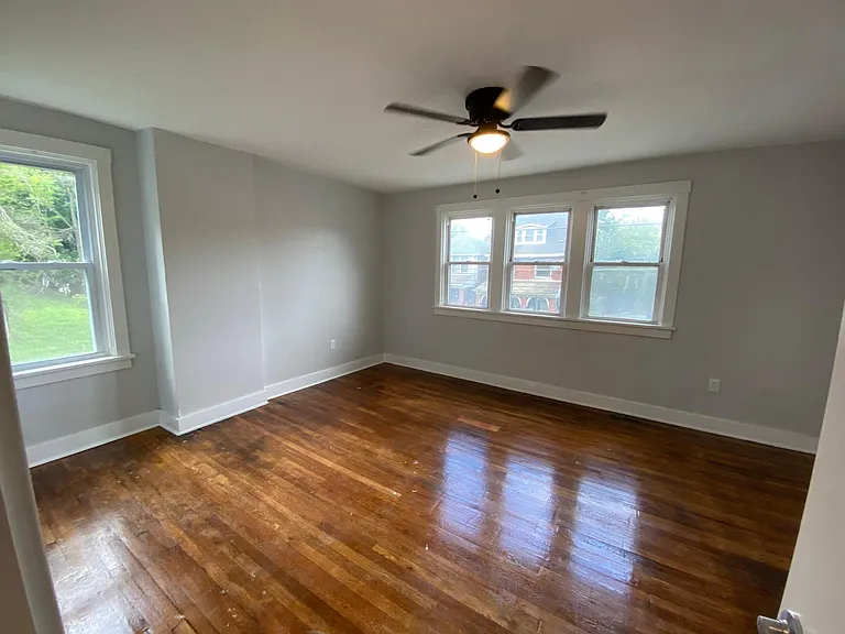 7008 Lemington Ave — Photo 10