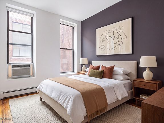 5th image of 146 Reade St APT 2