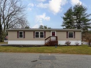 2 Carpenter St, Hooksett, NH 03106