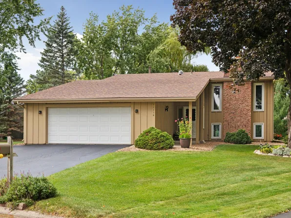 11114 Stanley Cir, Bloomington, MN 55437