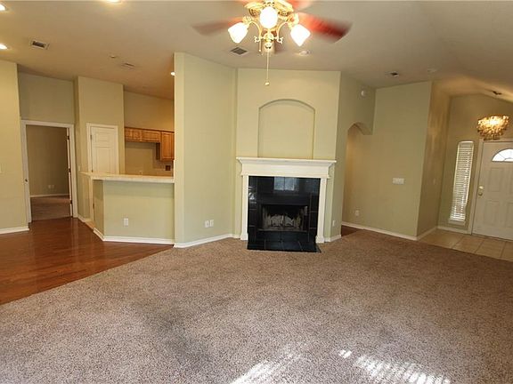 2nd image of 140 Akaloa Dr