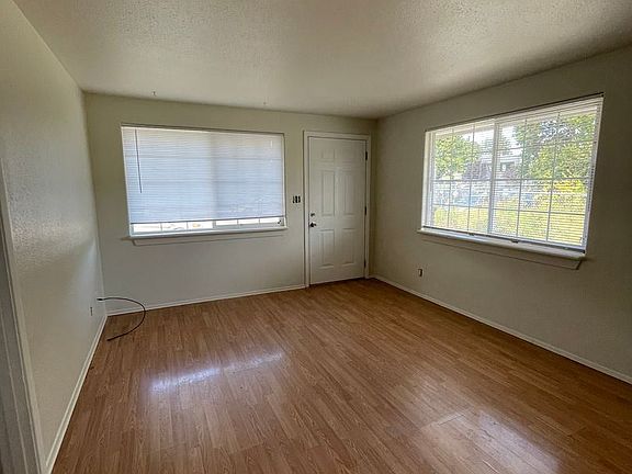 3rd image of 502 N Division St #1522
