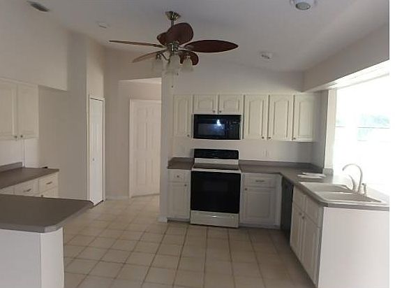 4th image of 17345 Ophir Ln