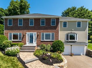 44 Raffaele Dr, Waltham, MA 02452