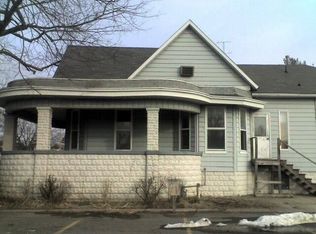 2029 Walnut St, Murphysboro, IL 62966