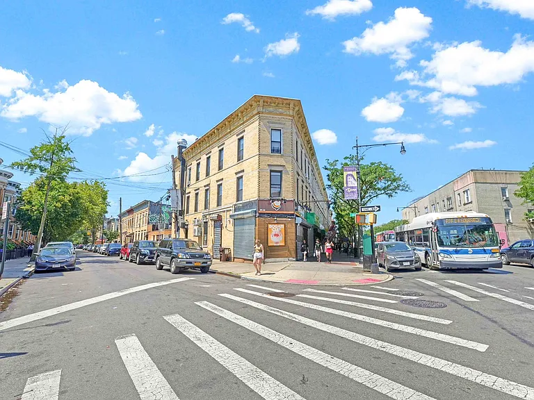 59-40 Myrtle Ave #3 — Photo 22