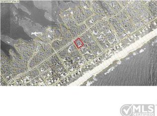 1700 Lilac Ln, Eastpoint, FL 32328