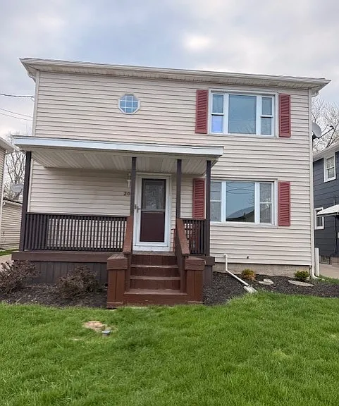 203 Highland Ave — Photo 1