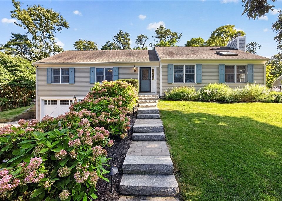 1st image of 23 Taylors Pond Rd