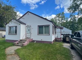 616 10th Ave NE, Brainerd, MN 56401