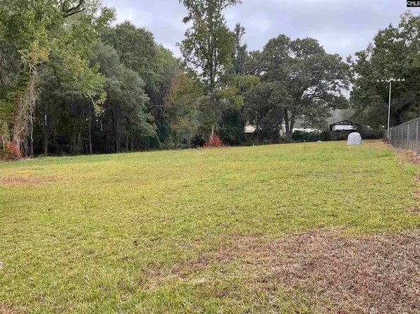 1015B Elgin Estates Dr, Elgin, SC 29045