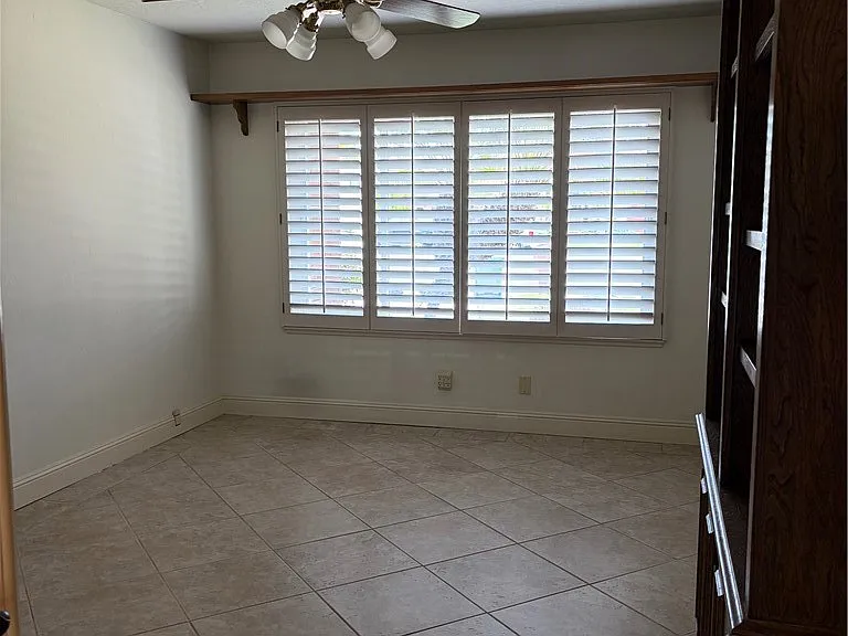 18886 Mount Walton Cir — Photo 28