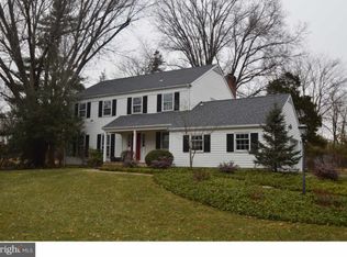 192 Penn View Dr, Pennington, NJ 08534