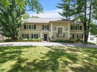 1223 W 63rd St, Kansas City, MO 64113