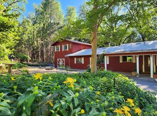 13722 Crawford Ln, Grass Valley, CA 95945