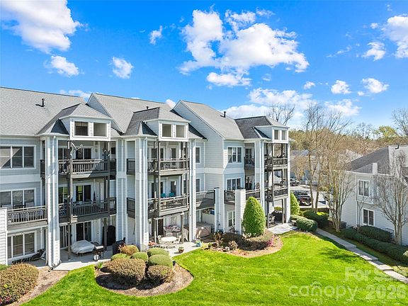 4th image of 18700 Nautical Dr APT 303