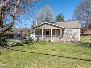 607 Henrietta Dr, Knoxville, TN 37912
