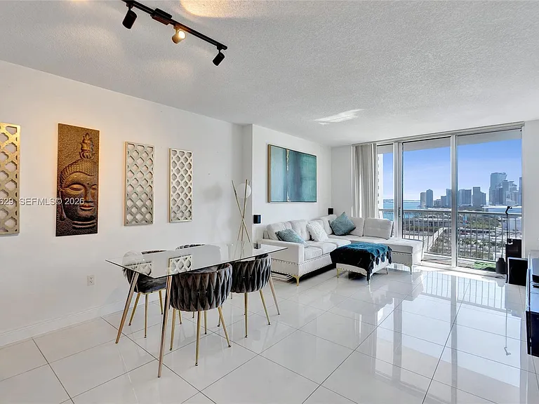 1750 N Bayshore Dr #2510 — Photo 10