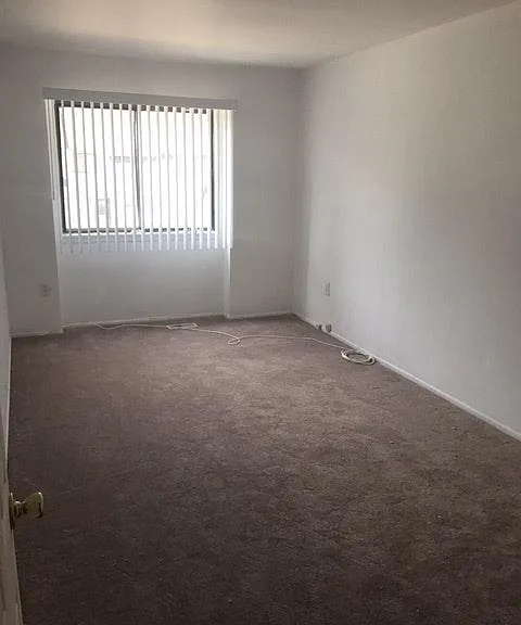 10 Lexington Cir — Photo 17