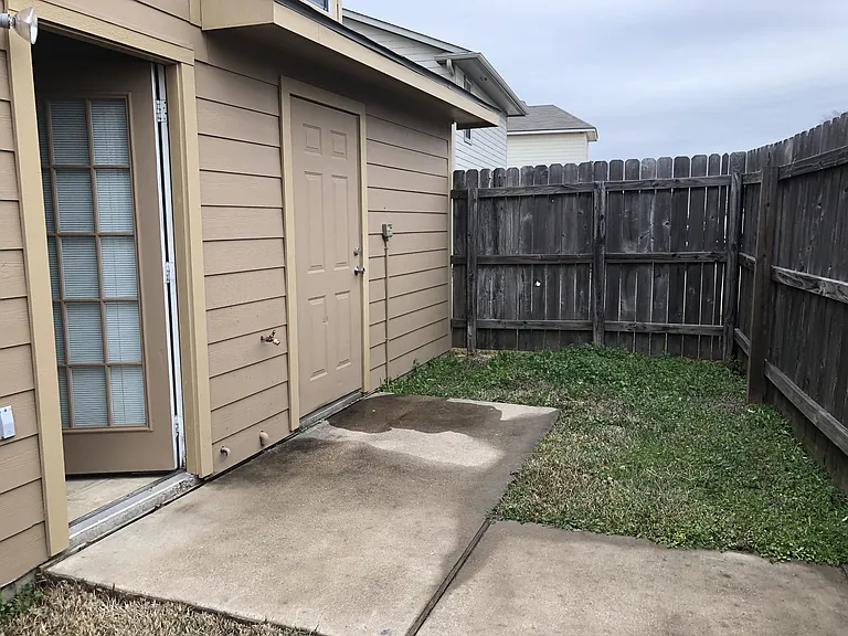 4039 Southern Trace Dr — Photo 46