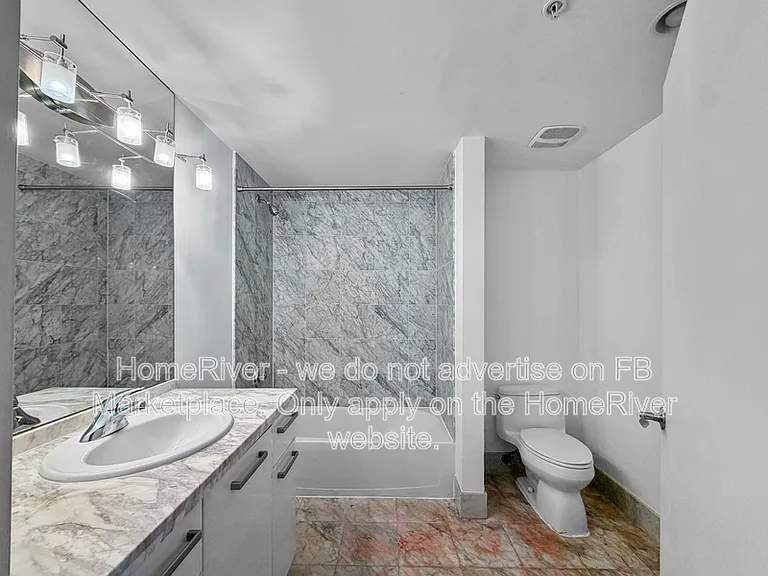 253 NE 2nd St #313 — Photo 10