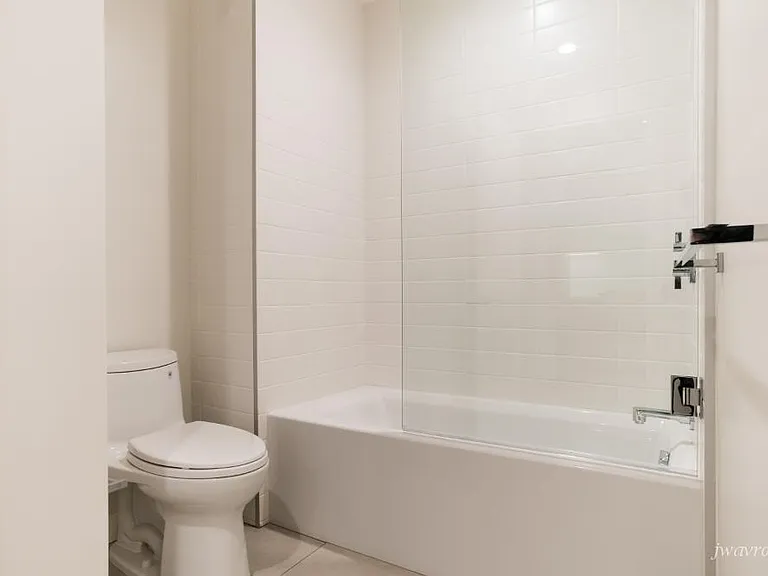 25 Grace St #101 — Photo 11