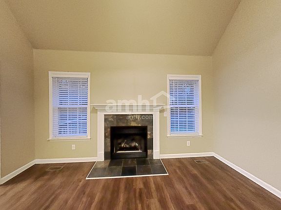 5th image of 323 Braxton Dr