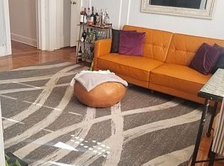 31-22 34th St #3F, Astoria, NY 11106