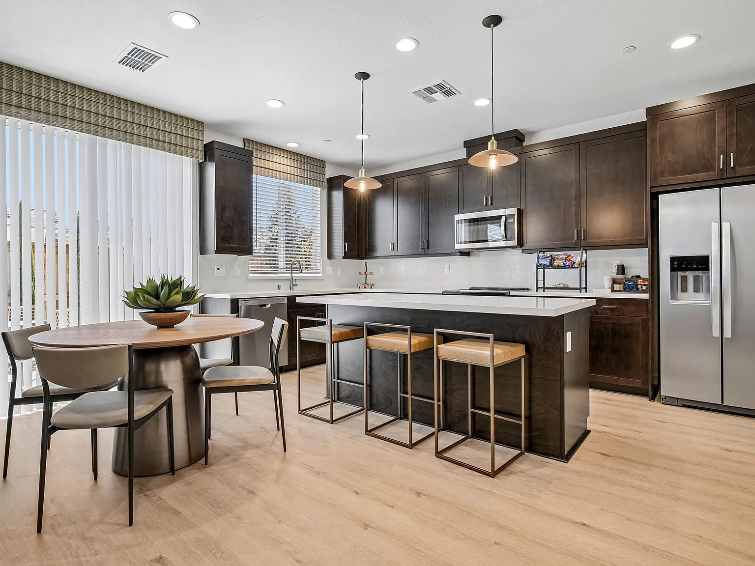 Echo Paired Homes — Photo 4