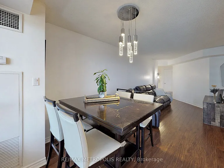3 Rean Dr #1312 — Photo 7